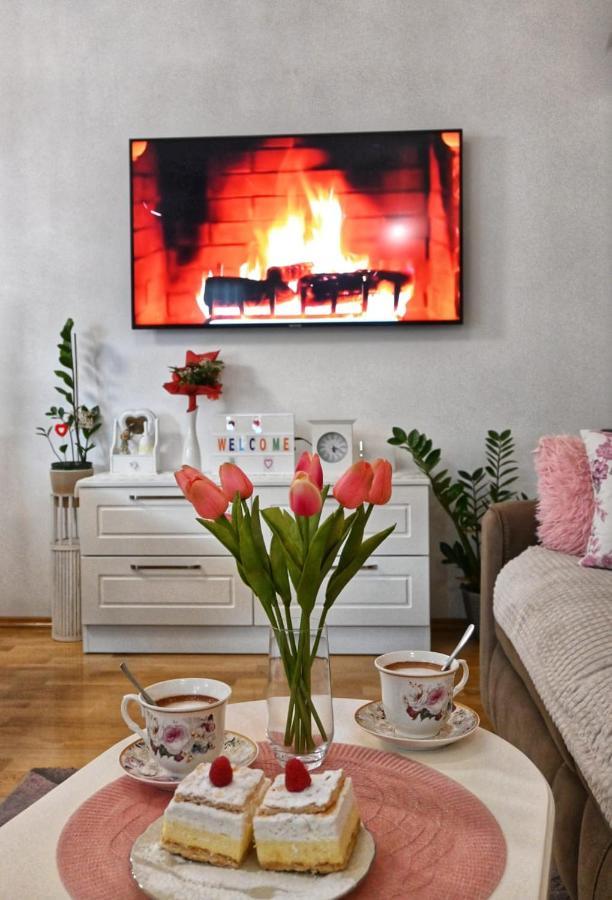 Apartment Petra Спліт Екстер'єр фото