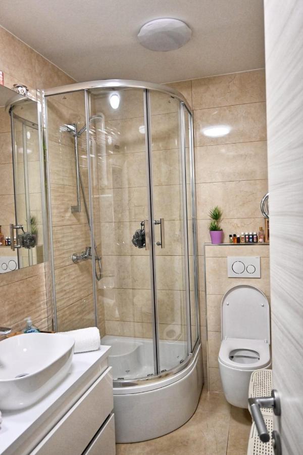 Apartment Petra Спліт Екстер'єр фото
