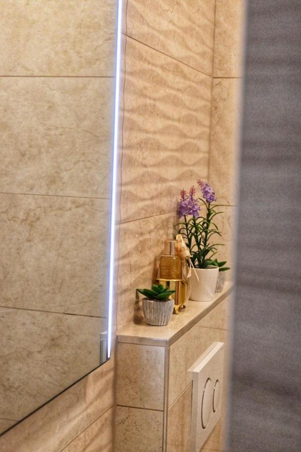 Apartment Petra Спліт Екстер'єр фото