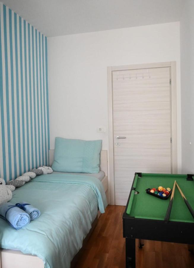 Apartment Petra Спліт Екстер'єр фото