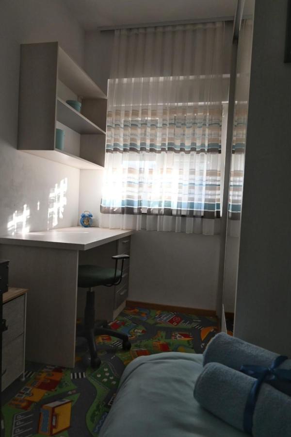 Apartment Petra Спліт Екстер'єр фото
