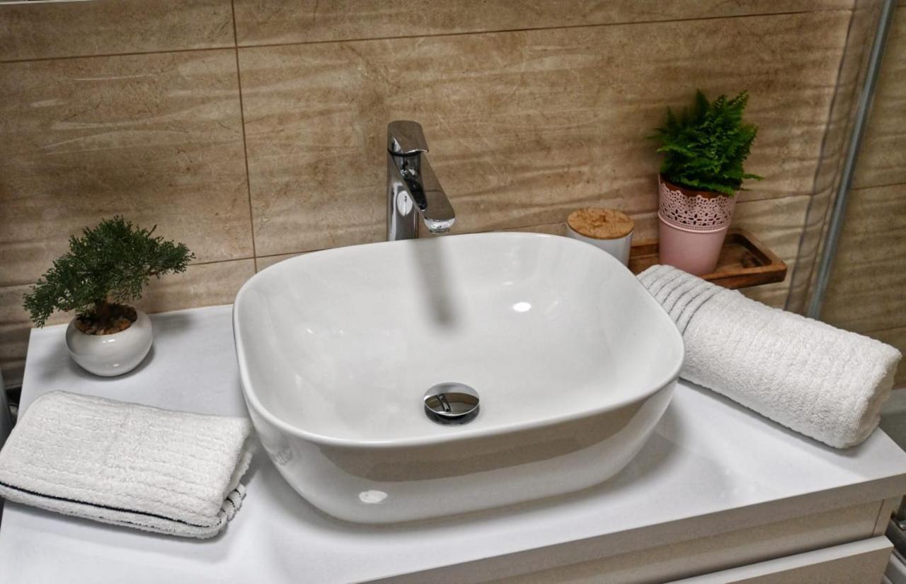 Apartment Petra Спліт Екстер'єр фото